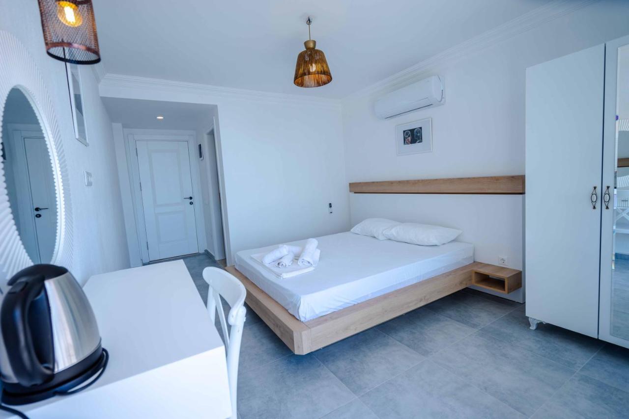 Sole'N Blu Hostel Kas Exterior photo